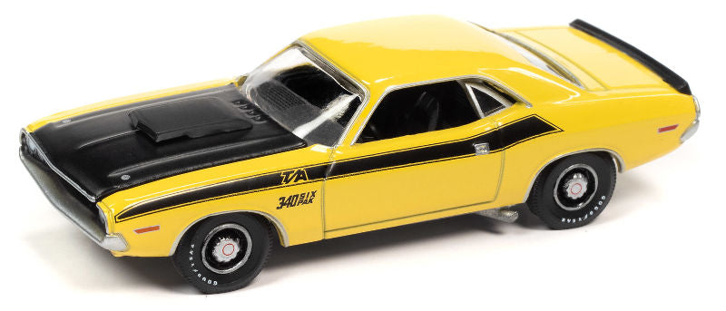 Auto World AWSP086-B 1/64 Scale 1970 Dodge Challenger T/A