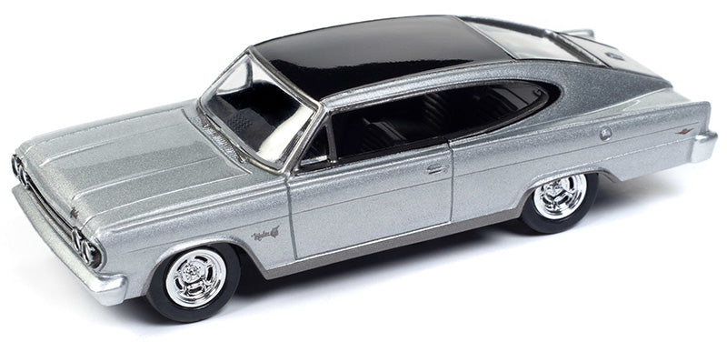 Auto World AWSP157 1/64 Scale 1965 AMC Marlin