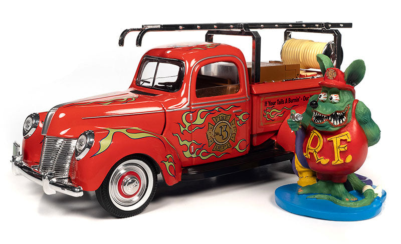 Auto World AWSS143 1/18 Scale Rat Fink - Fire Truck