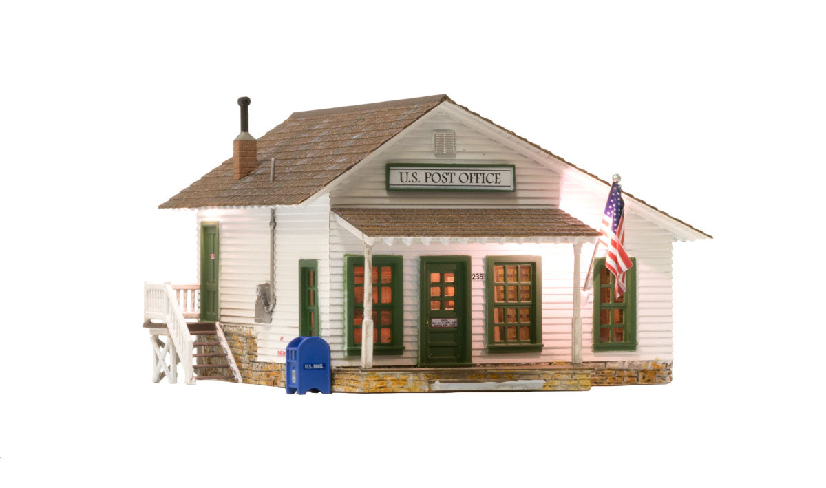 Woodland Scenics 5063 HO Scale Letters, Parcels & Post - Built & Ready(R) Landmark Structures(R) w/Int& ExtLt -- 4-1/8 x 4-3/32 x 2-3/4" 10.4 x 10.3 x 7c