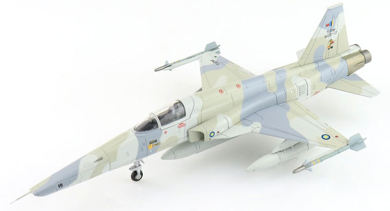 Hobby Master HA3369 1/72 Scale RF-5E Tiger Eye - M29-19