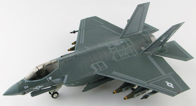 Hobby Master HA6204 1/72 Scale F-35C Lightning - ED-104 Edwards Air Force Base
