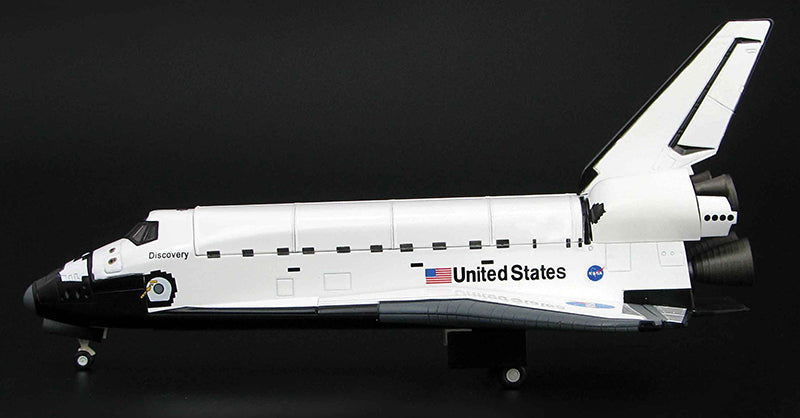 Hobby Master HL1405 1/200 Scale Space Shuttle Discovery - OV-103 October 29th 1998