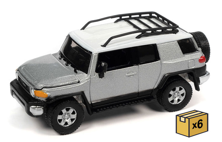 Johnny Lightning JLSP278-A-CASE 1/64 Scale 2007 Toyota FJ Cruiser