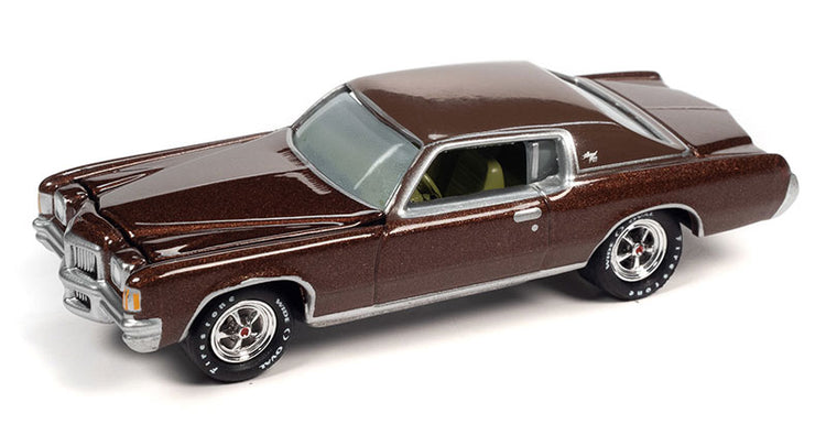 Johnny Lightning JLSP283-A 1/64 Scale 1971 Pontiac Grand Prix