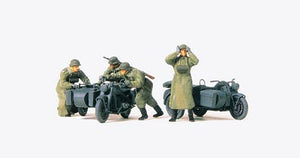 Preiser 72539 1/72 Unpainted German Reich Motorcycle Crew Pushing (3), Standing (1) & Motorcycle w/Sidecar (2) 1939-45 (Kit)