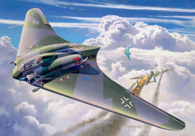 Revell 4312 1/72 Horten Go229 Flying Wing Aircraft