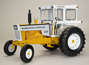 Spec-Cast SCT-778 1/16 Scale Minneapolis Moline G940 Diesel Tractor