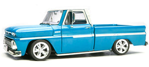 Sunstar SS-1366 1/18 Scale 1965 Chevrolet C-10 Styleside Pickup Lowrider