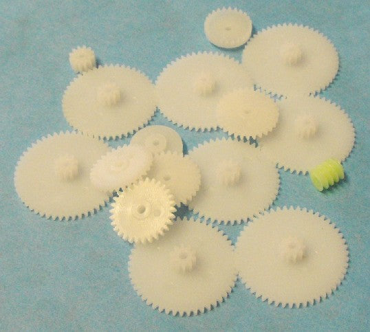 Stevens Motors MR5 Assorted Small Plastic Motor Gears (16pcs)