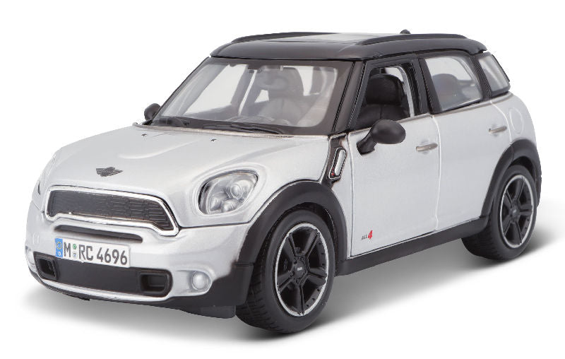 Maisto 31273SLBK 1/24 Scale Mini Countryman