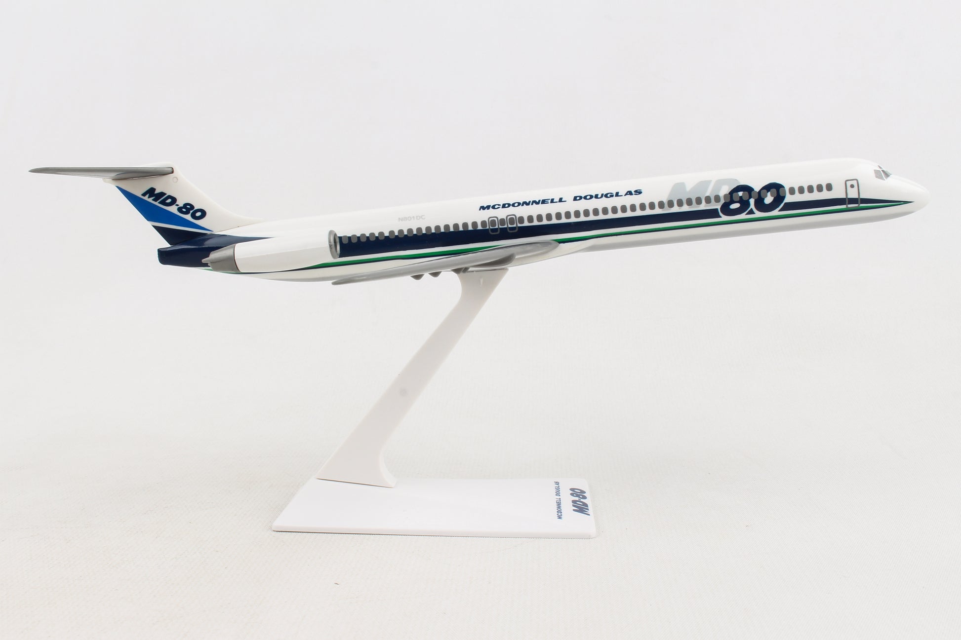 Flight Miniatures LP30238 Md-80 Mcdonnell Douglas House 1/200