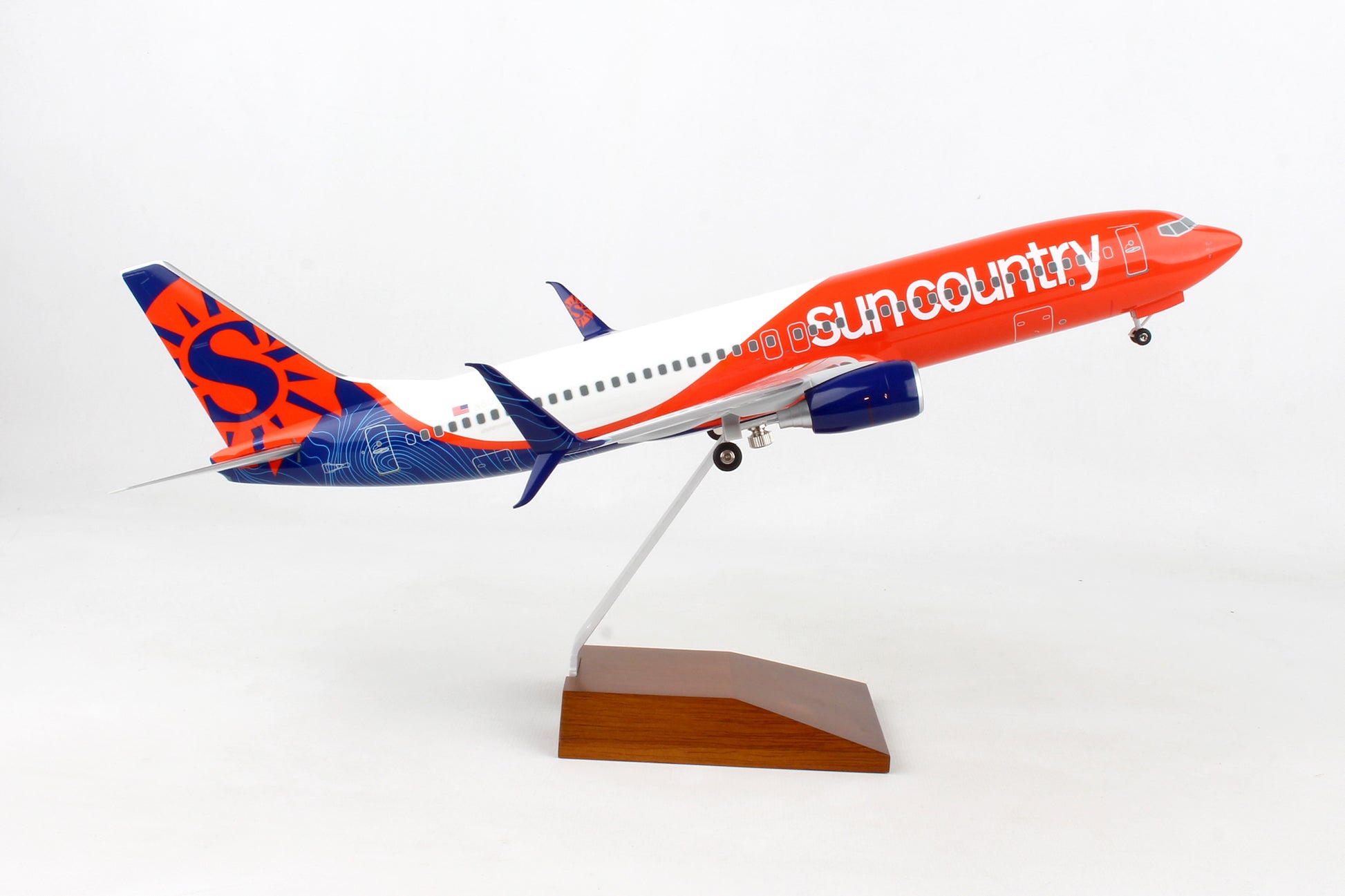 Skymarks Supreme SKR8277 Skymarks Sun Country 737-800 1/100 W/Gear & Stand