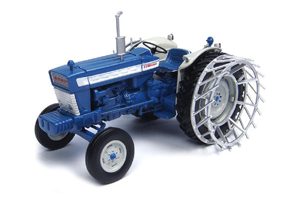 Universal Hobbies 4879 1/32 Scale Ford 5000 Tractor