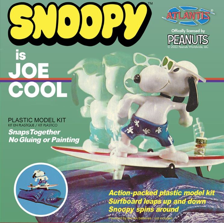Atlantis Models 7502 Snoopy Joe Cool Surfing (formerly Monogram) (D)