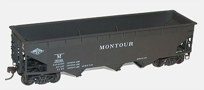 Accurail 7547 HO Scale 70T Triple HOpper Montour