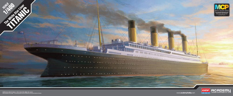 Academy 14215 1/400 RMS Titanic Ocean Liner