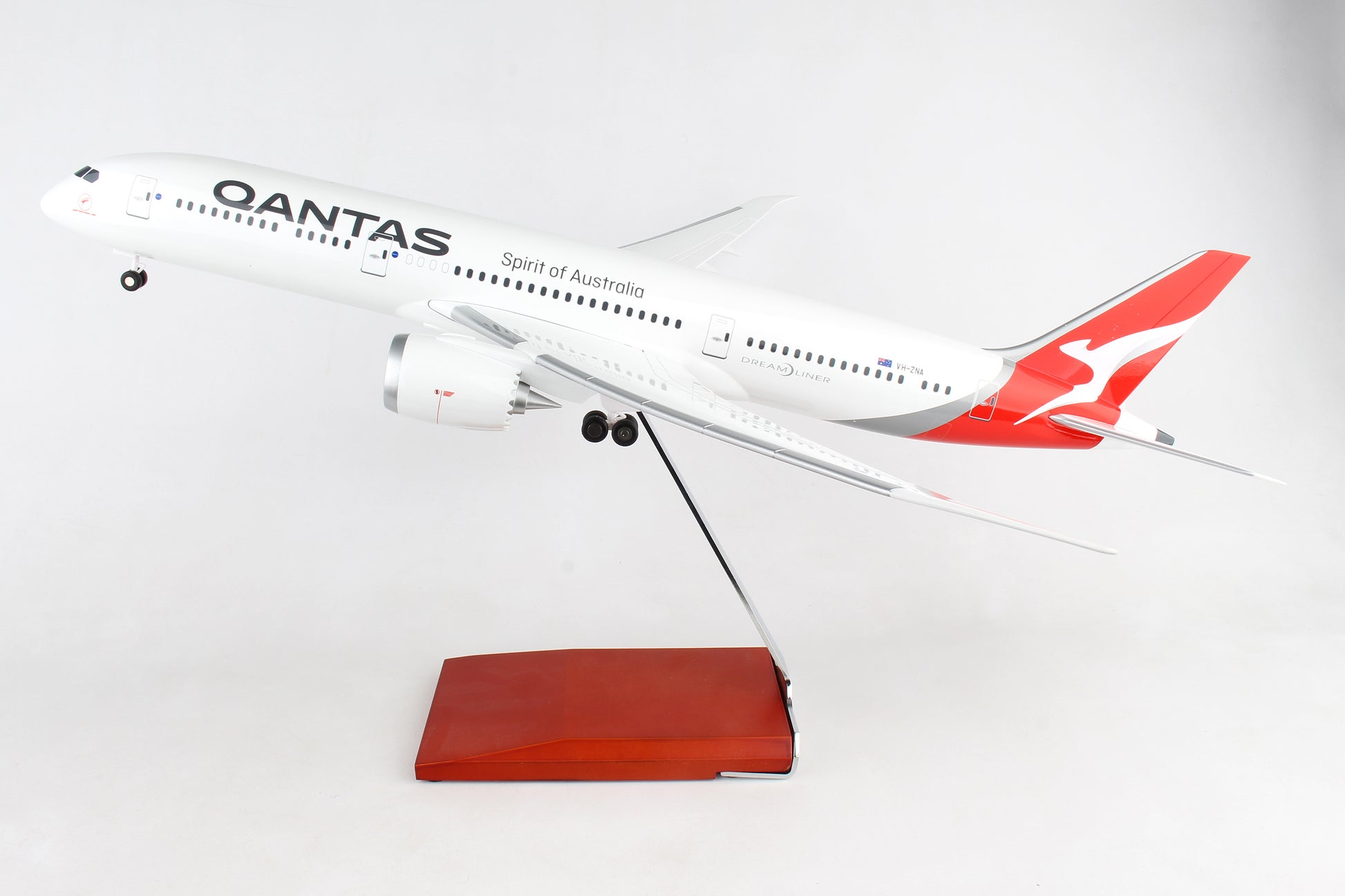 Skymarks Supreme SKR9002 Skymarks Qantas 787-9 1/100