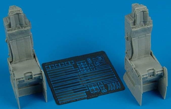 Aires 2132 1/32 Aces II F16 Falcon Late Ejection Seat (2) (D)