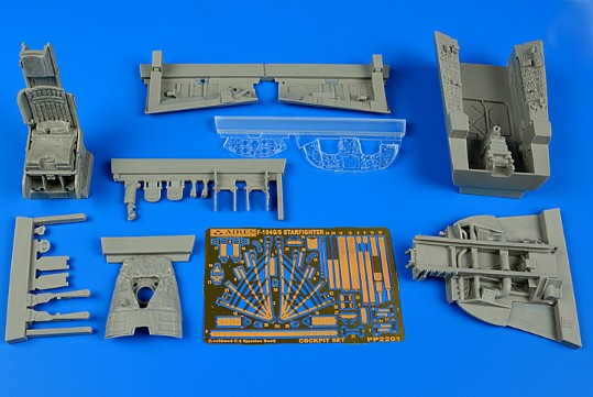 Aires 2201 1/32 F104G/S Starfighter Cockpit Set (C2 Seat) For ITA