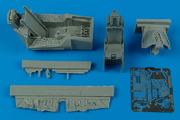 Aires 4400 1/48 F16C Block 50/52 Cockpit Set For TAM