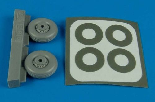 Aires 4495 1/48 MC200 Saetta Wheels & Paint Masks (D)