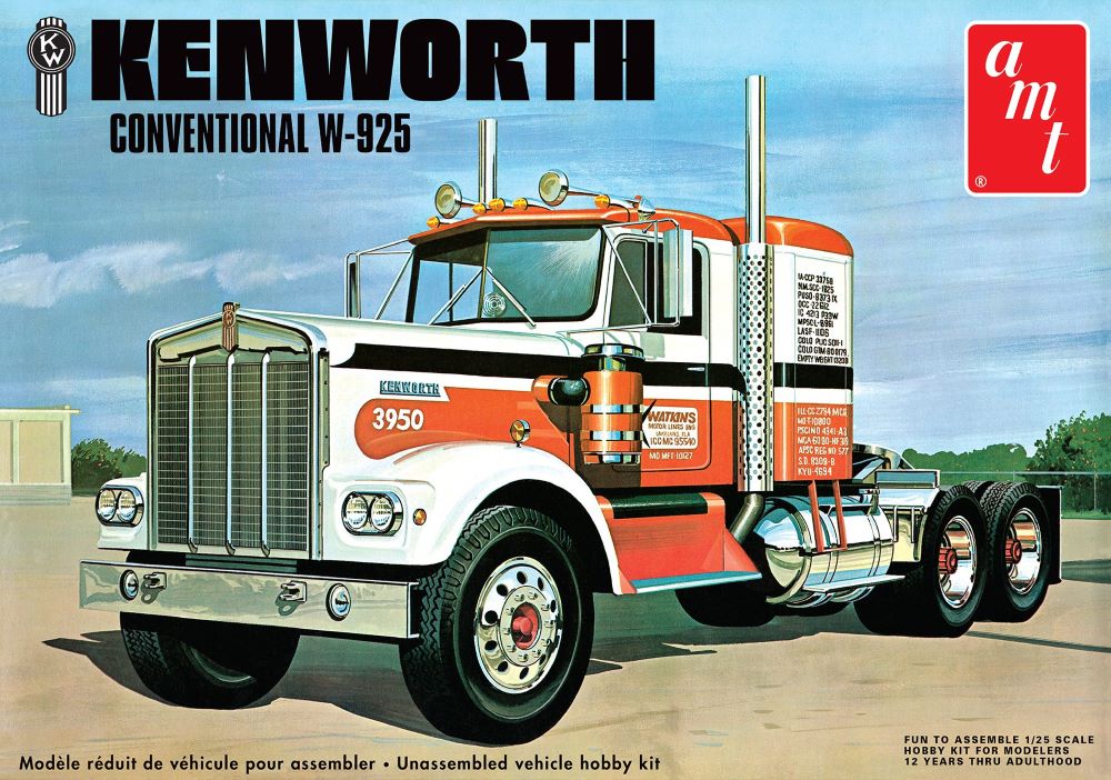 AMT Model Kits 1021 1/25 Kenworth W925 Conventional Tractor Cab