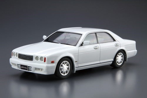 Aoshima 61947 1/24 1992 Nissan Cedric/Gloria Ultima 4-Door Car