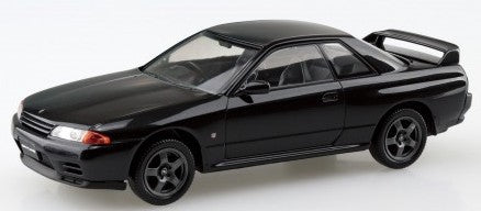 Aoshima 63552 1/32 Nissan Skyline R32 GT-R 2-Door Car (Snap Molded in Metallic Black)