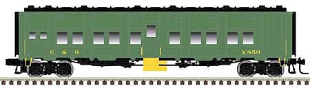 Atlas O 3007721 O Scale Troop Sleeper Bunk Car - 3-Rail - Ready to Run -- Chesapeake & Ohio (MOW, green, yellow)