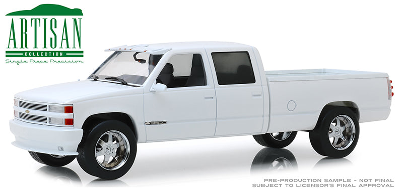 Greenlight 19072 1/18 Scale 1997 Chevrolet Silverado 3500 Crew Cab