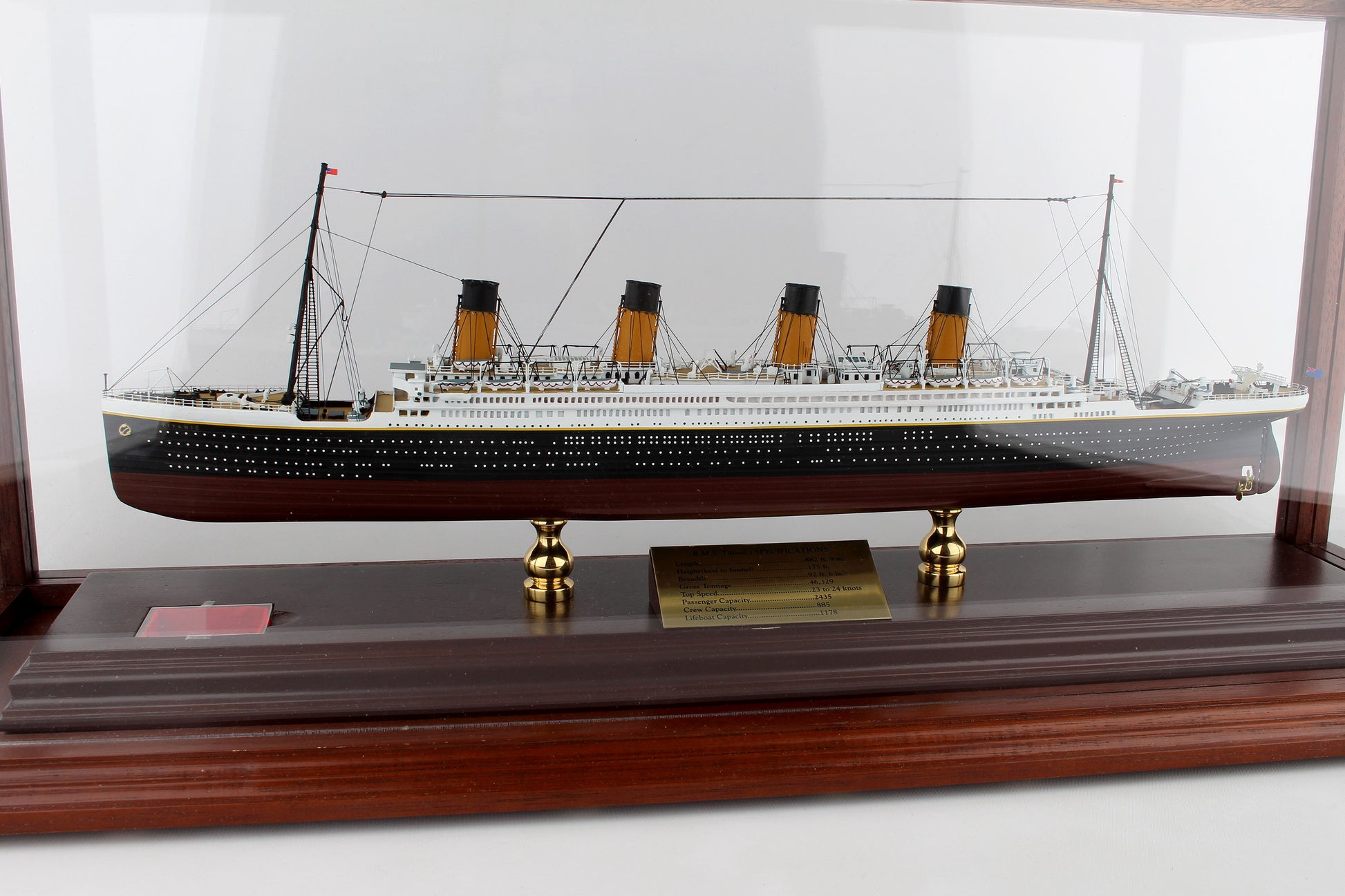Executive Series SCMCS037 Exec Ser Rms Titanic 1/500