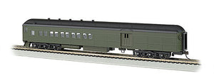 Bachmann 13608 HO Scale 72' Heavyweight Combine w/2-Window Door - Ready to Run -- Painted, Unlettered, (Pullman Green, black)