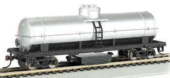 Bachmann 16304 HO Scale Track Cleaning Tank Car -- Unlettered, Silver