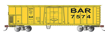 Bachmann 17908 HO Scale 50' Steel Mechanical Reefer - Ready to Run - Silver Series(R) -- Bangor & Aroostook #7574 (yellow, Large BAR, Shield Logo)