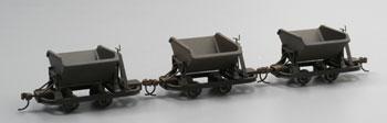 Bachmann 29802 On30 Scale V-Dump Car 3-Pack - Spectrum(R) -- Painted, Unlettered (gray, black)