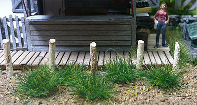 Bachmann 31032 All Scale Grass Tufts - SceneScapes(R) -- Dark Green 1/4" .6cm Tall Fibers pkg(100)