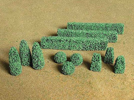 Bachmann 32504 HO Scale Boxwood Plants -- Assorted pkg(20)