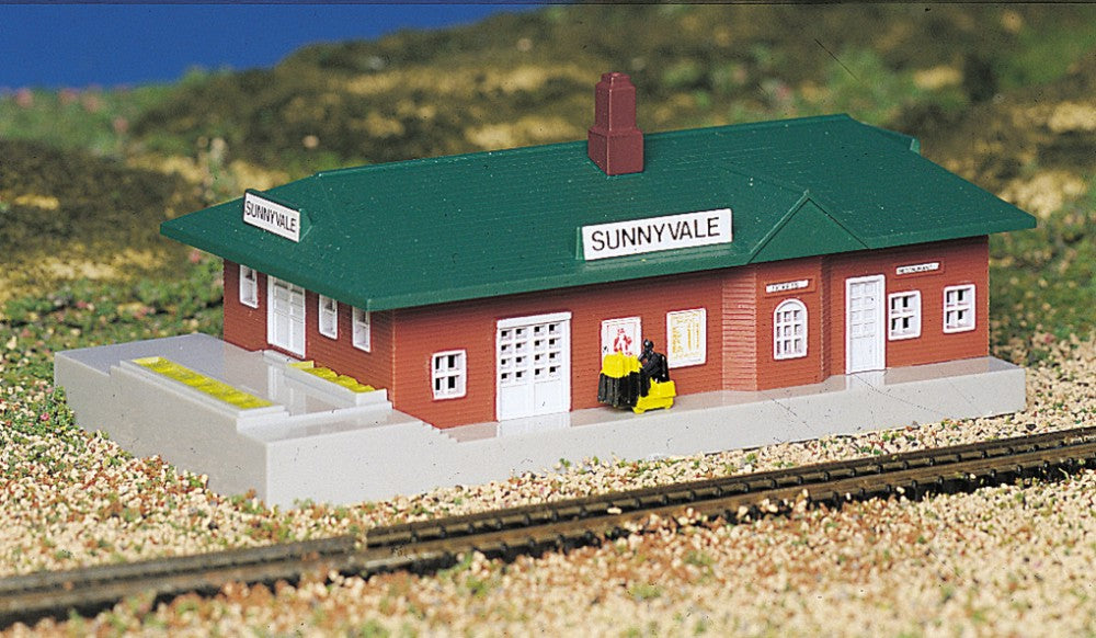 Bachmann 45908 N Passenger Station Built-Up