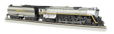 Bachmann 53502 HO Scale 4-8-4 - Standard DC -- Union Pacific #807