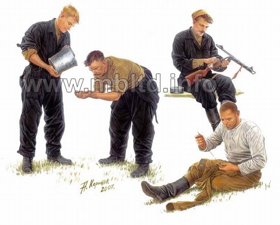 Master Box Models 3535 1/35 Russian Tankmen Kursk 1943-44 (4)