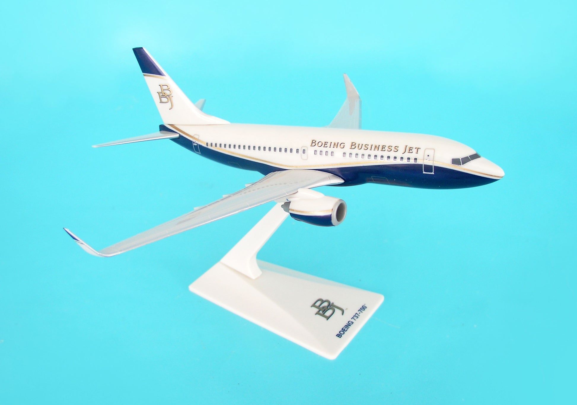 Flight Miniatures LP3933D B737-700 Bbj New Livery 1/200