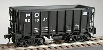 Bowser 25161 HO Scale GE U25B Phase III - Standard DC -- Pennsylvania Railroad 2641 (Brunswick Green, Small Logos)