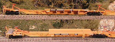 Bowser 41586 HO Scale Trinity RAF53C 3-Unit Spine Car Set - Ready to Run -- TTX TTAX #555127 (yellow, black)