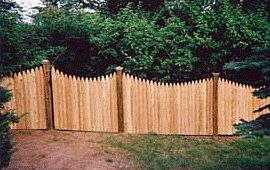 Branchline Trains 708 HO Scale Laser Art Fence Kit (Laser-Cut Wood) -- French Gothic Scallop Picket 14 Sections 3-3/4' Tall x 6-1/2' Wide