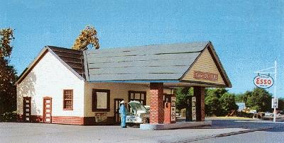 Branchline Trains 887 N Scale Gas Station - Laser Art -- Kit
