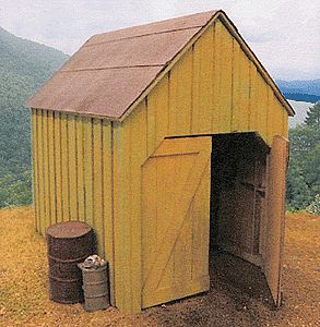 BTS (Better Than Scratch) 17476 O Scale West Side Lumber Co. Reynolds Tank Shed - Kit -- Scale 8 x 12'