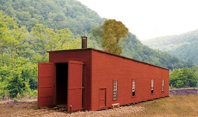 BTS (Better Than Scratch) 27502 HO Scale Single-Stall Switcher Shed -- 2-13/16 x 9-5/8" 7.1 x 24.4cm