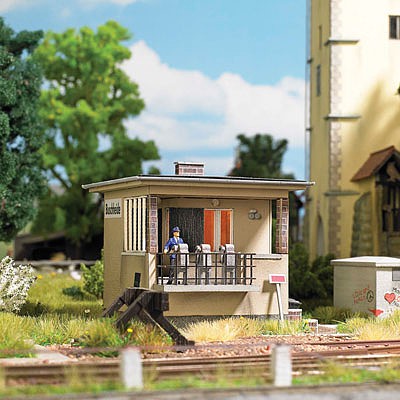 Busch 1461 HO Scale Rr Crossing Controll Hut