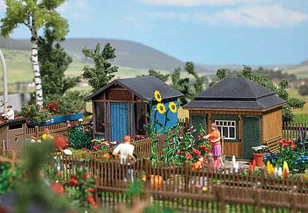 Busch 1617 HO Scale Garden House Set 2